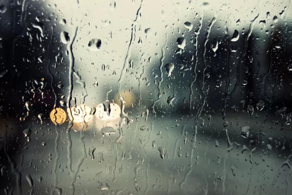 Похолодание и сильный дождь прогнозируют синоптики в понедельник в Самарской области 