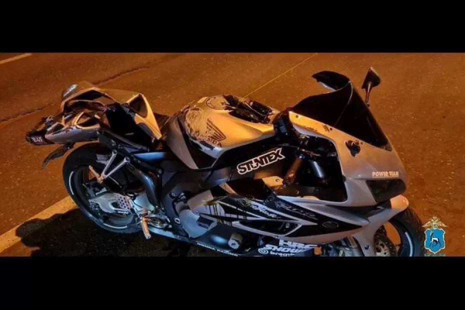 В Тольятти мотоциклист погиб, врезавшись в бордюр
