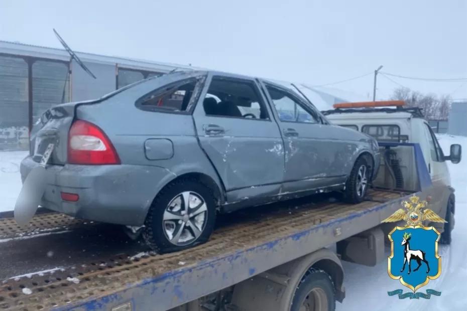 На трассе А-300 в Самарской области опрокинулась «Приора», пострадала 11-летняя девочка