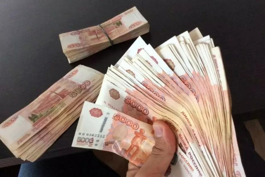 На 3 года в колонию отправил суд директора самарской УК, похитившего более 4 млн рублей - фото