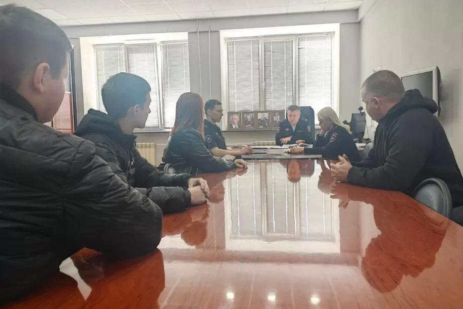 Родители задержанных в Самаре на питбайках подростков заплатят штраф 30 тысяч рублей Родители задержанных в Самаре на питбайках подростков заплатят штраф 30 тысяч рублей