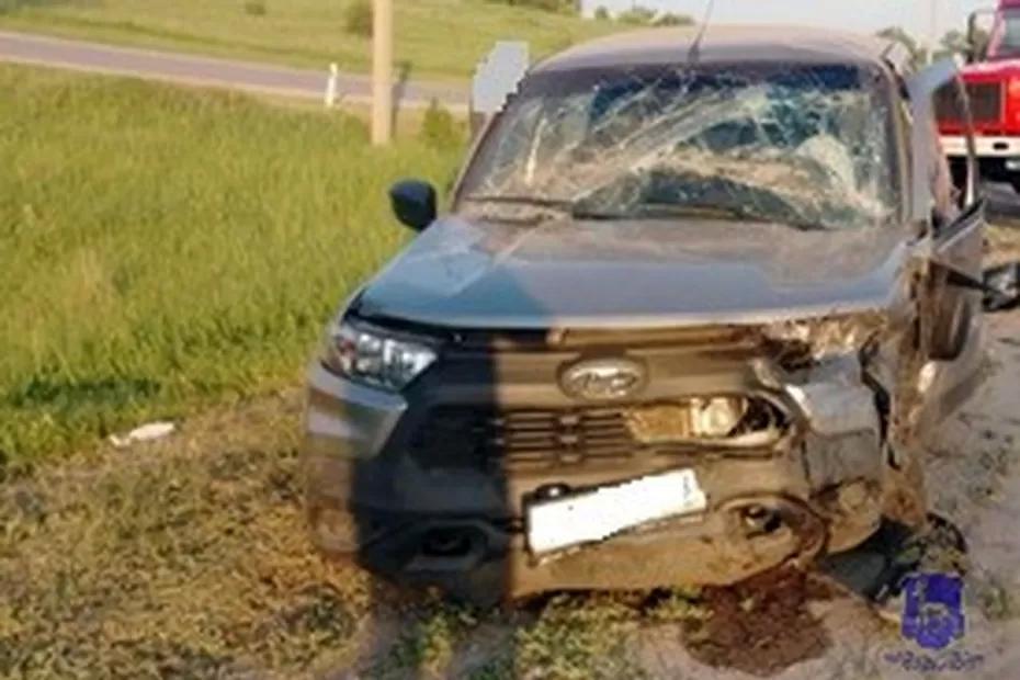В Самарской области пьяный пенсионер на «Приоре» врезался в «Шеви Ниву»