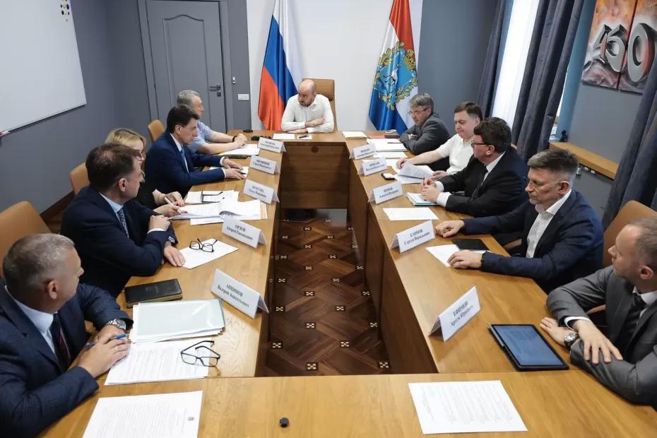 Губернатор Вячеслав Федорищев подвел итоги работы правительства Самарской области в Большеглушицком районе