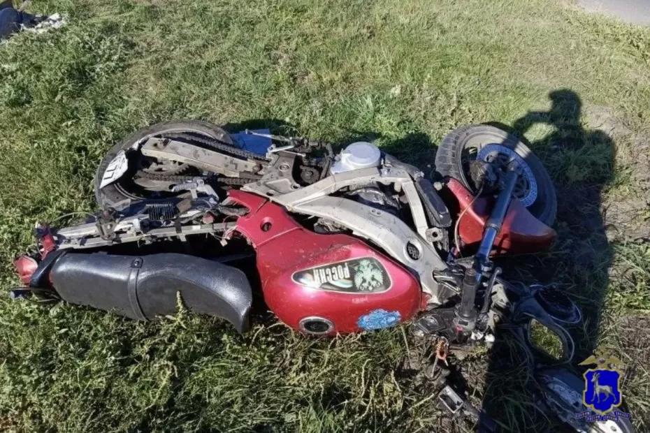 В Тольятти мотоциклист попал под колеса легковушки: что известно на данный момент