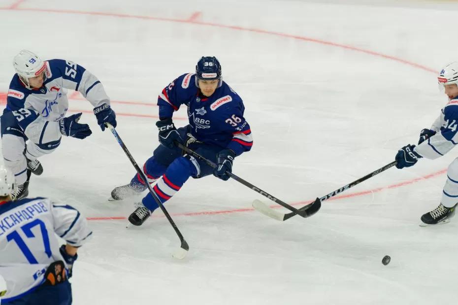 Самарский ЦСК ВВС дома уступил «Торпедо-Горькому» в ВХЛ
