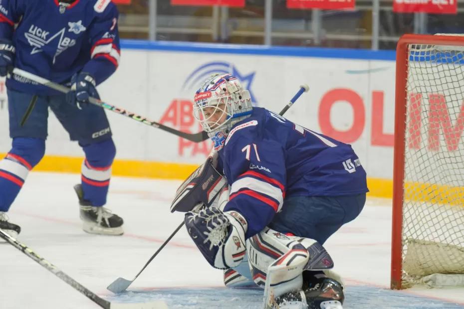 Самарский ЦСК ВВС дома уступил «Олимпии»