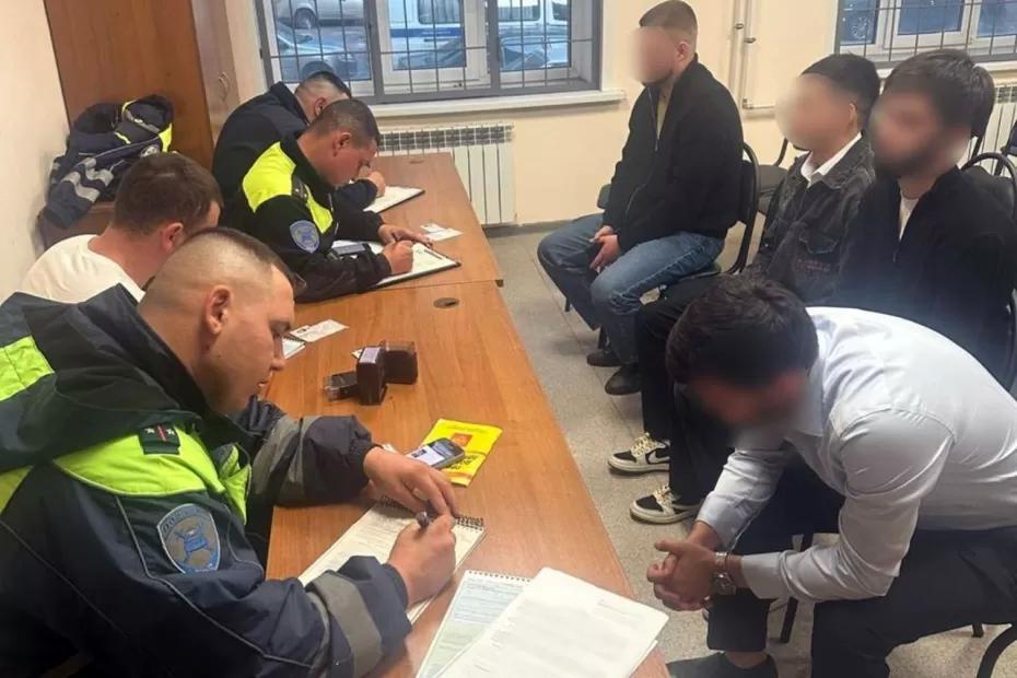 В Самаре очередные бородачи, отмечая свадьбу, устроили беспредел на улице Советской Армии