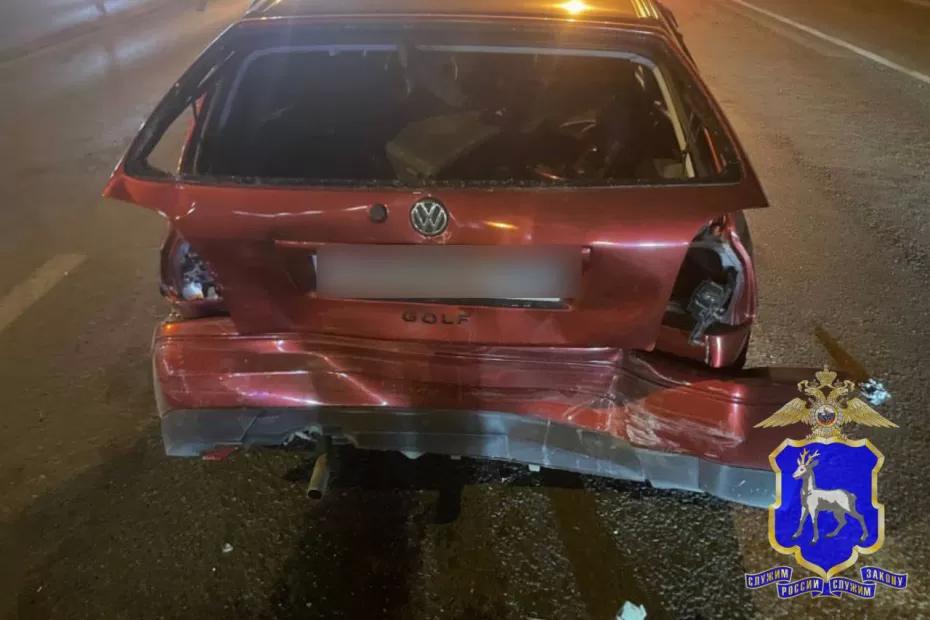 Три легковушки столкнулись на Автозаводском шоссе в Тольятти - последние новости