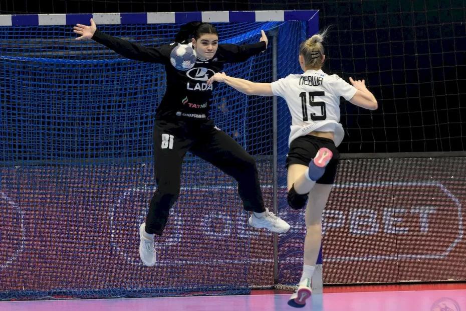 Гандбольная «Лада» на выезде уступила «Ростов-Дону»