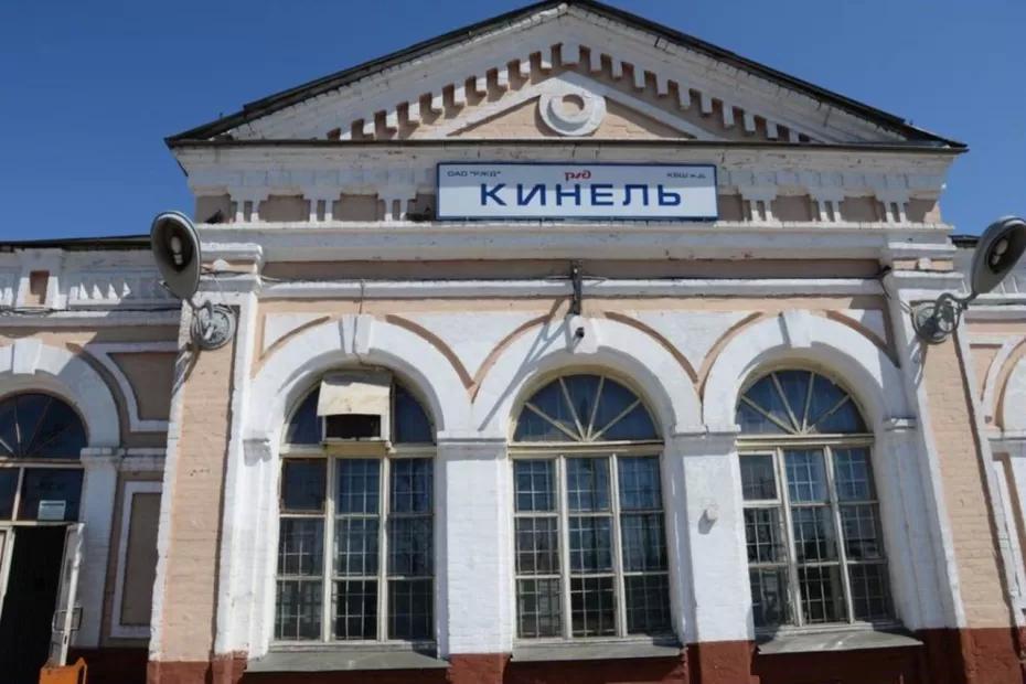 В Самарской области отправили в колонию вора, похитившего на жд станции охранное оборудование - фото