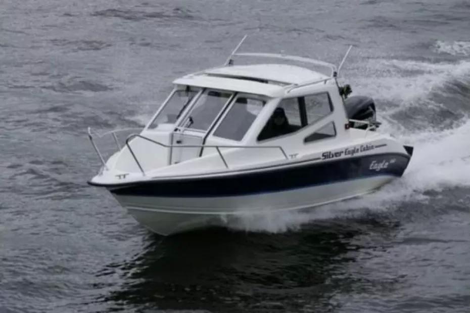 В Самаре владельца катера оштрафовали за незаконную перевозку людей - фото