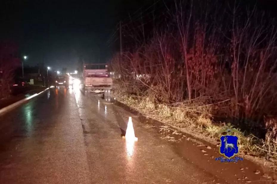 ГАЗель насмерть сбила пешехода в Самарской области