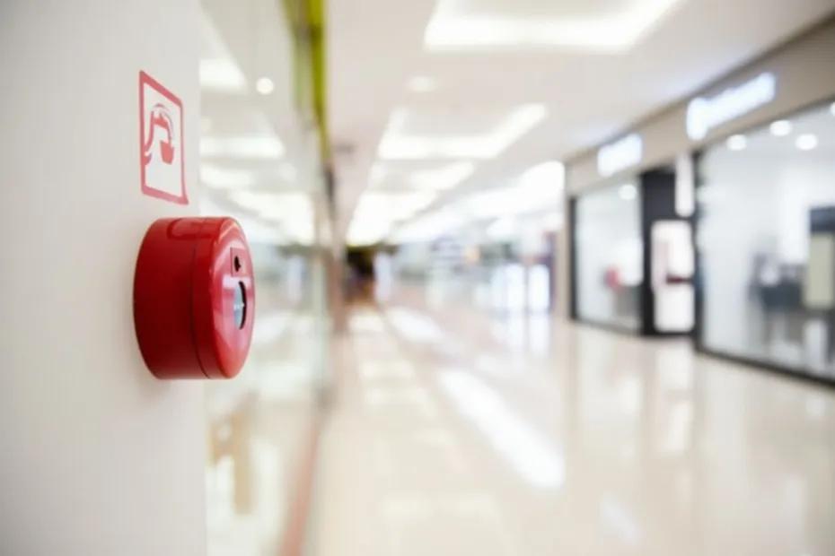 В Самаре 60 человек покинули ТРК Letout по пожарной тревоге - появились подробности