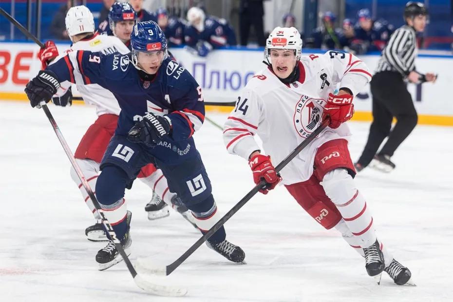 Тольяттинская &laquo;Ладья&raquo; в овертайме уступила &laquo;Локо-76&raquo; в МХЛ