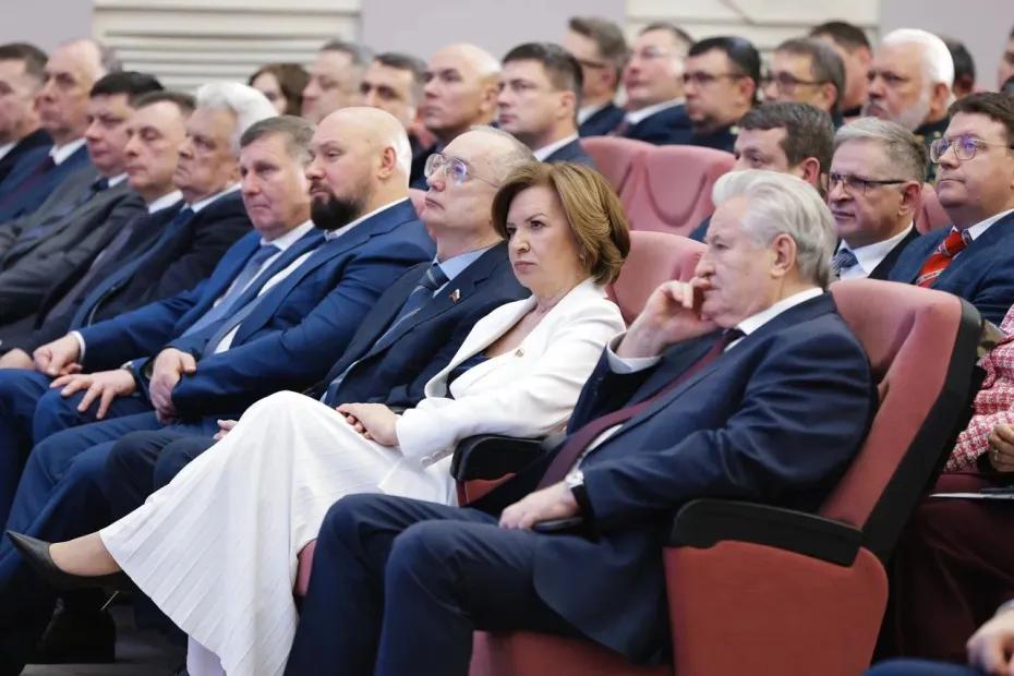 В Самарской области до конца 2025 года отремонтируют 172 объекта здравоохранения