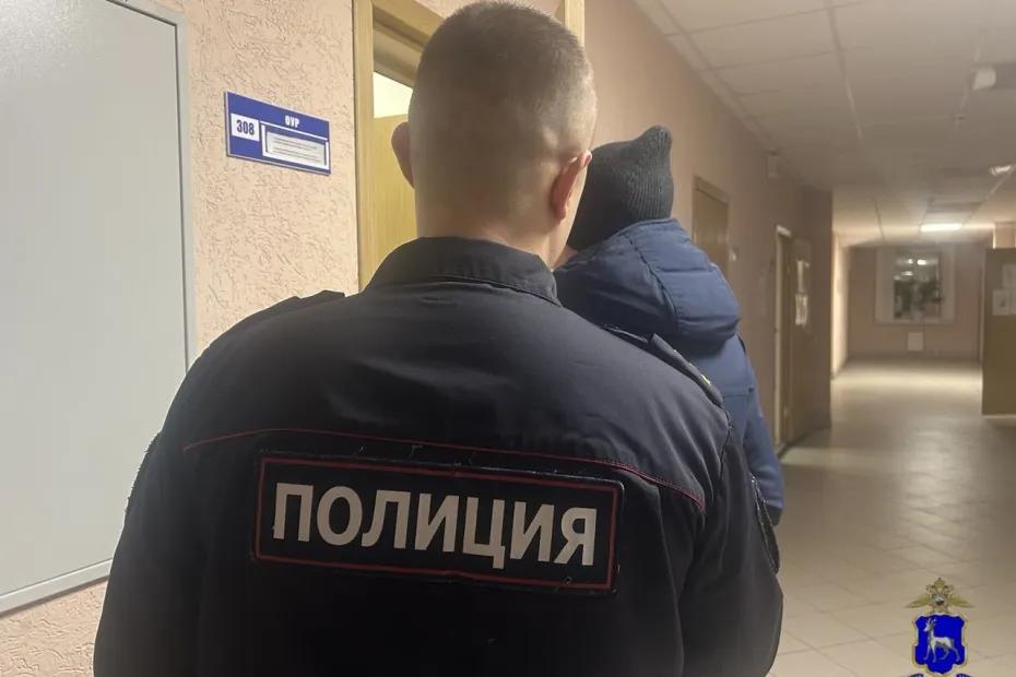 В Самарской области пенсионерка отдала 350 тысяч рублей курьеру мошенников, который назвал пароль: что известно на данный момент