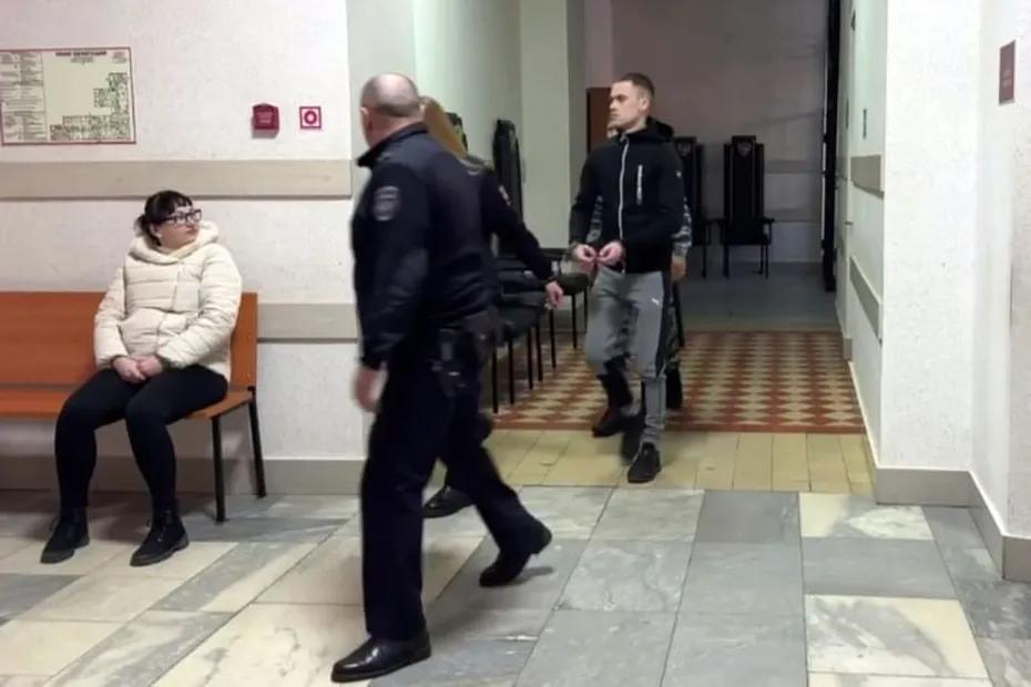 На 15 лет в колонию отправился житель Самарской области, который организовал в нарколабораторию в деревне - появились подробности