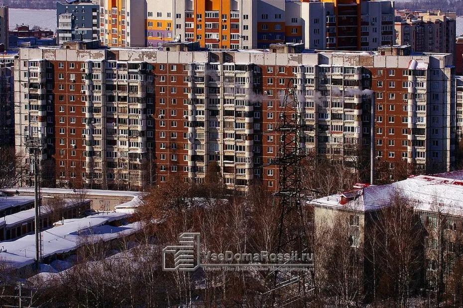 В Самаре коммунальщиков наказали за опасную остановку лифта на этажах многоквартирного дома - последние новости