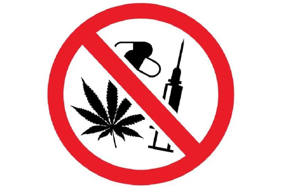 Что грозит взрослым и несовершеннолетним за употребление наркотических средств
