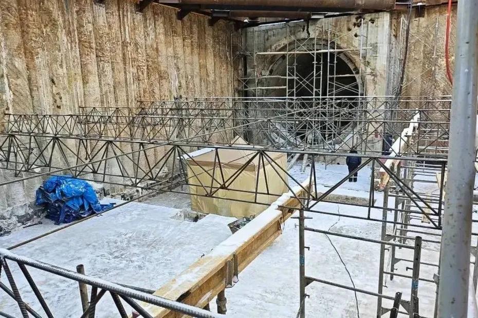 В Самаре на станции метро &laquo;Театральная&raquo; уложили жесткое основание в левом перегонном тоннеле