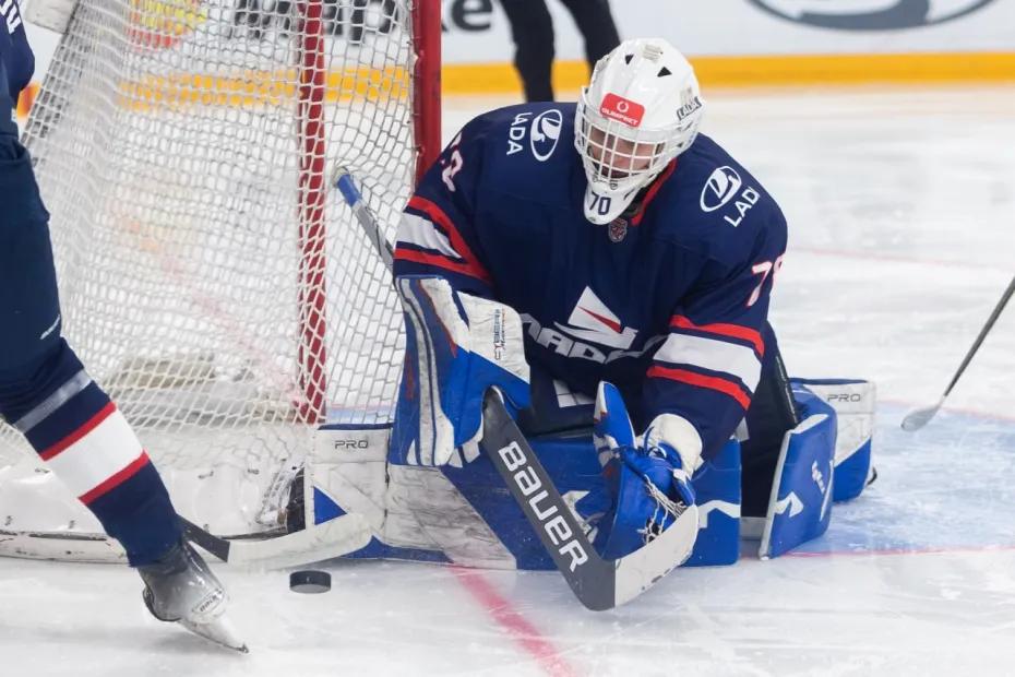 Тольяттинская &laquo;Ладья&raquo; дома уступила &laquo;Ирбису&raquo; в матче МХЛ