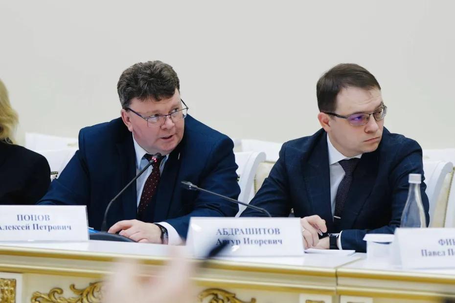 В Самаре на оперативном совещании обсудили предстоящую посевную кампанию