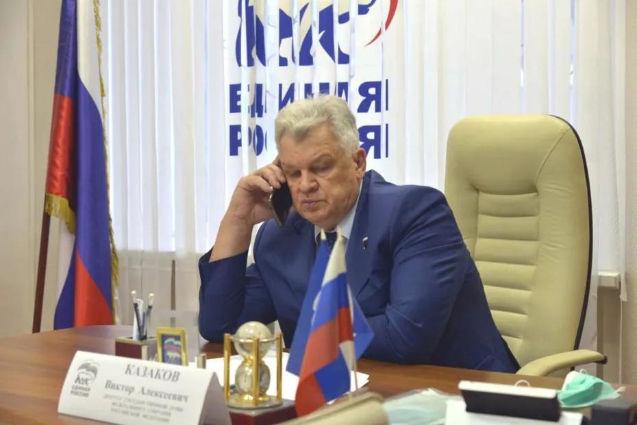 Действующий депутат Госдумы от Самарской области Виктор Казаков подал документы на праймериз