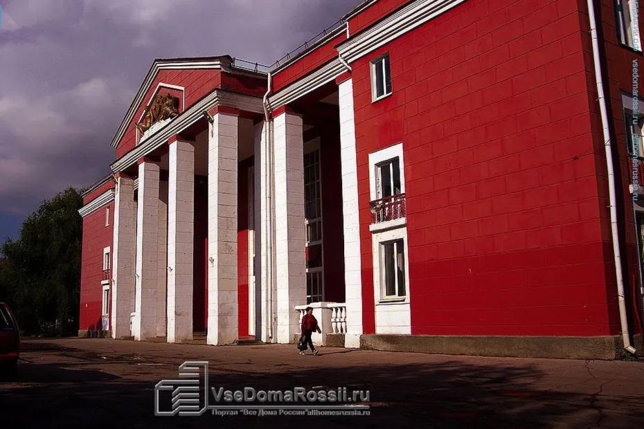 В Самаре ищут тех, кто разработает проект по восстановлению подпорной стены ДК &laquo;Искра&raquo;