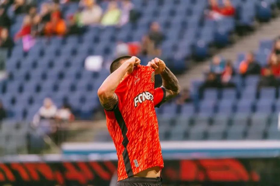 Тольяттинский &laquo;Акрон&raquo; вничью сыграл с махачкалинским &laquo;Динамо&raquo; в РПЛ