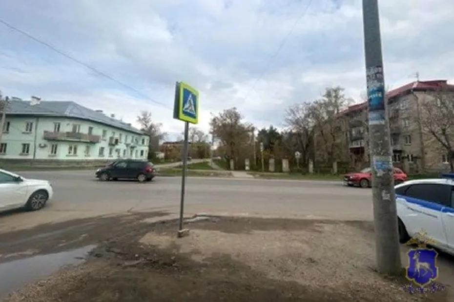 В Самарской области автомобиль сбил 10-летнюю девочку на пешеходном переходе