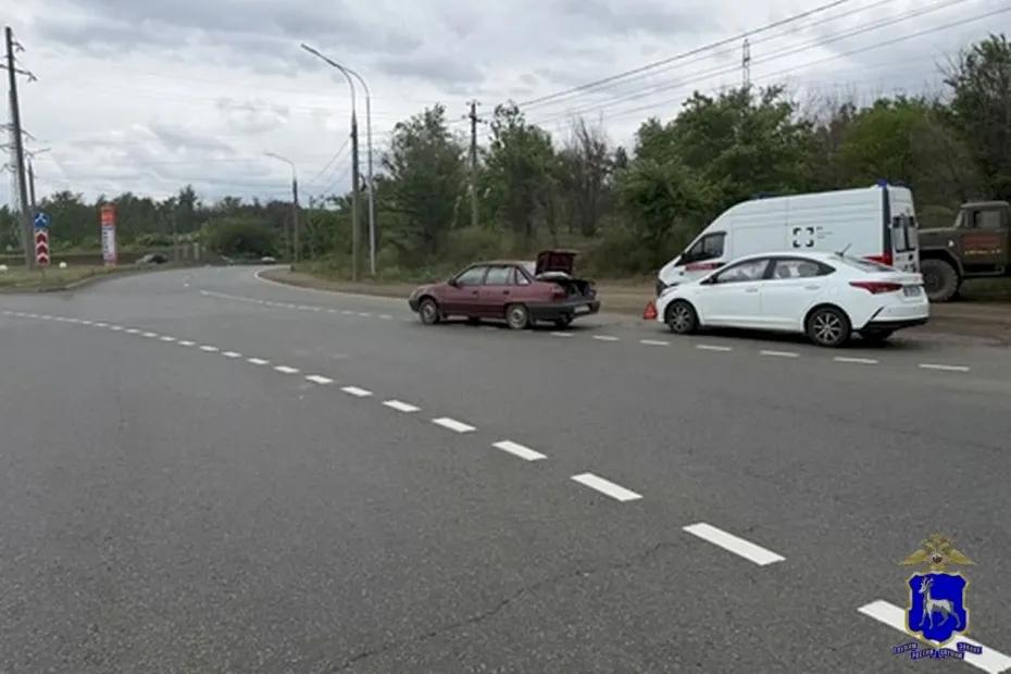 Двое детей пострадали в столкновении двух иномарок в Самаре
