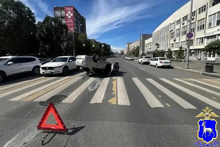 В Самаре две LADA Granta не поделили перекресток: что известно на данный момент
