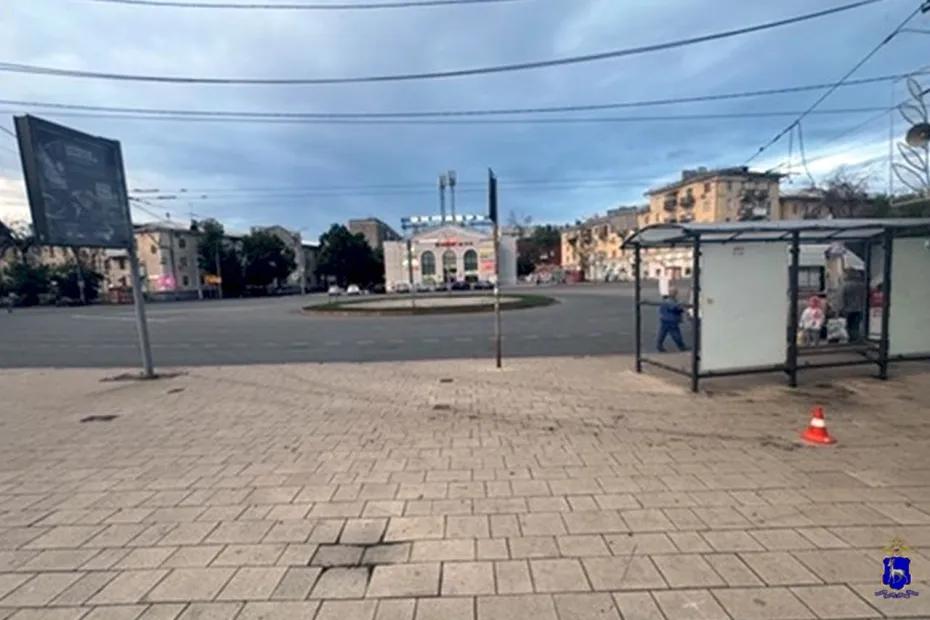 В Самаре водитель без прав сбил на тротуаре женщину с подростком и скрылся - появились подробности