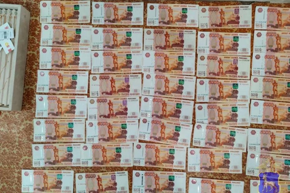 Директор турфирмы из Самары похитил у 17 клиентов 1,2 млн рублей - последние новости