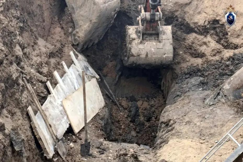 В Самарской области при ремонте трубопровода обвалился грунт: двое погибли, один пострадал