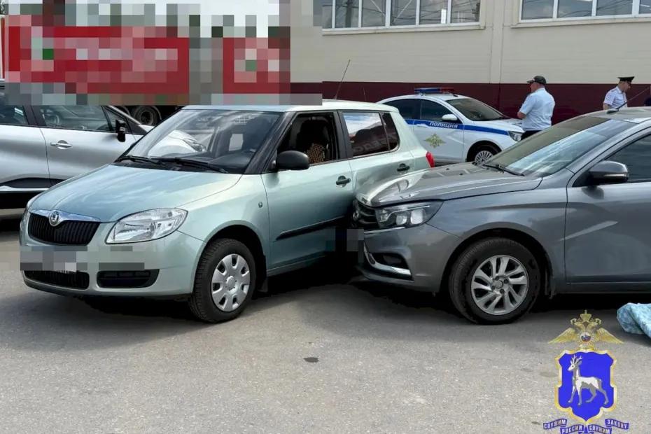Под Тольятти погиб водитель легковушки, которому стало плохо за рулем - появились подробности