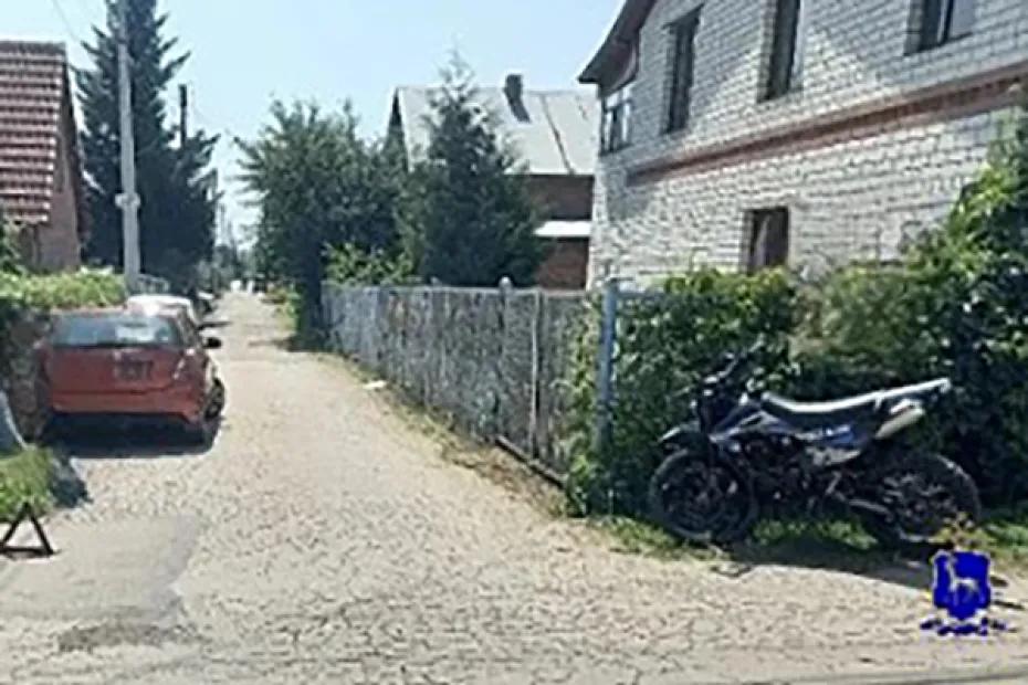 В СНТ в Самарской области 16-летний подросток на питбайке попал под колеса Kia Rio
