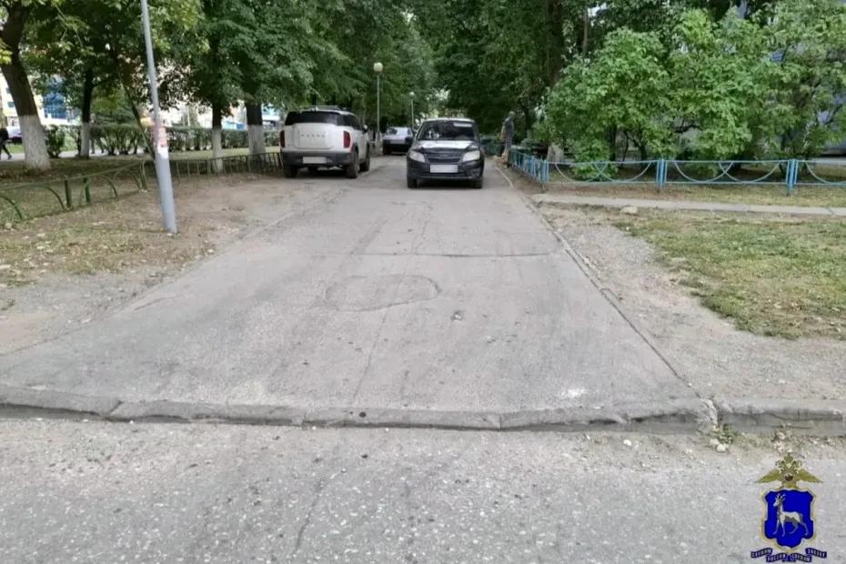 В Тольятти &laquo;Гранта&raquo; сбила пенсионерку на тротуаре - появились подробности