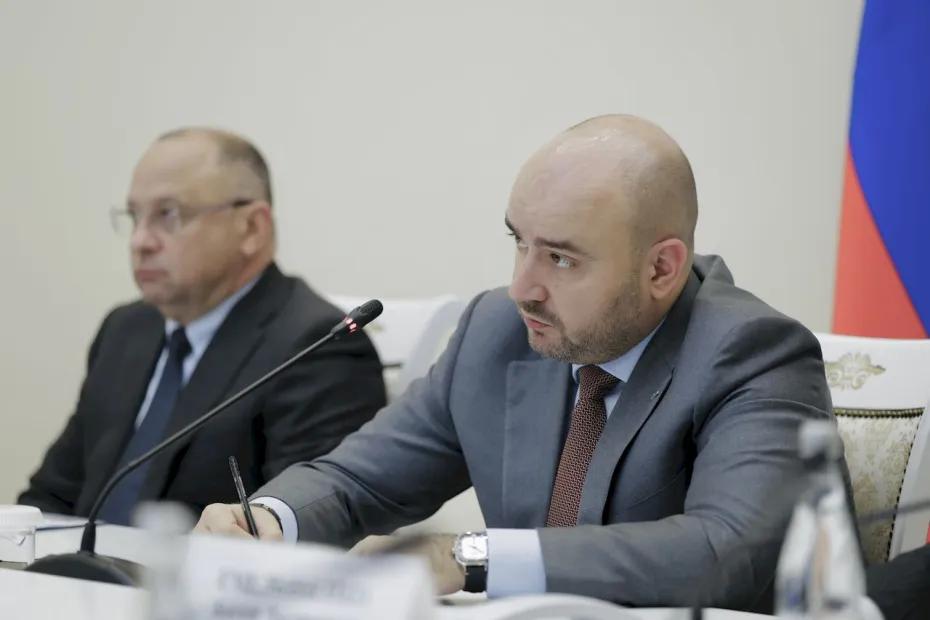 Вячеслав Федорищев провел совещание по взаимодействию правительства и Совета ректоров