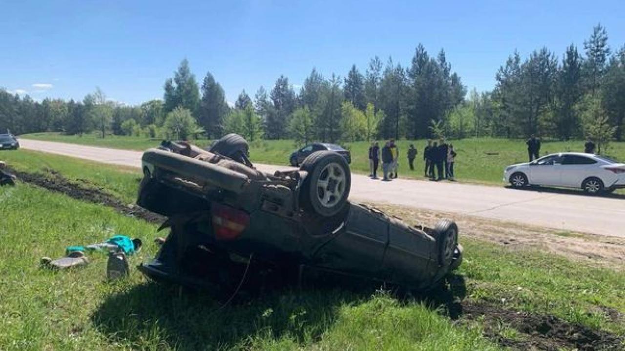 В Самаркой области перевернулся «Хендай», трое детей госпитализированы