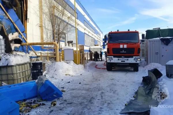 Пожар на складе самарского завода &laquo;Электрощит&raquo; потушили через 9 с половиной часов: что произошло