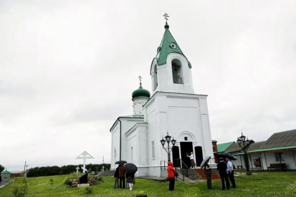 Вячеслав Федорищев обсудил с жителями Клявлино вопросы развития района во время рабочей поездки