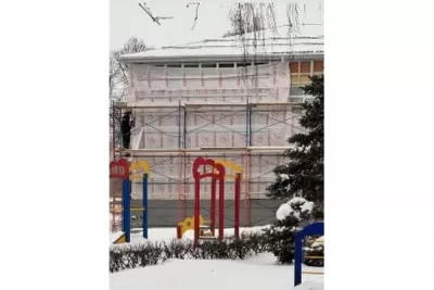 Жители Самары просят сохранить мозаику на здании детского сада РЖД на улице Красноармейской