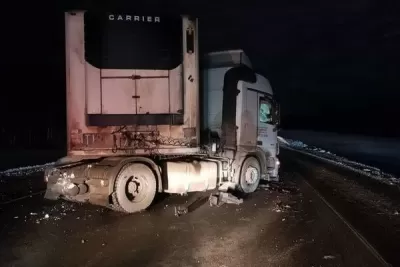 В Самарской области погиб водитель легковушки, столкнувшейся с грузовиком на трассе М5