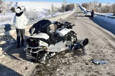 Снегоход врезался в легковушку в Самарской области