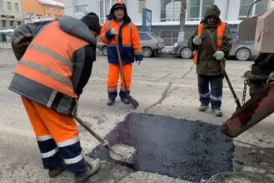 В Самаре улицы в Кировском и Самарском районах включили в перечень ремонтируемых