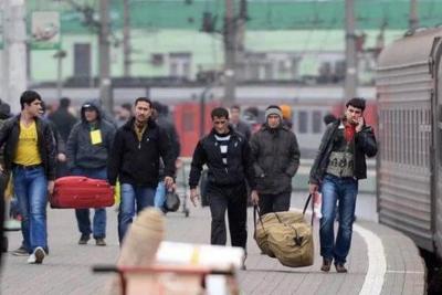 В Госдуму внесли пакет законопроектов о мигрантах, соавтор одного - самарский депутат