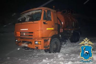 В Самарской области пенсионера на «Хонде» вынесло под КАМАЗ - появились подробности