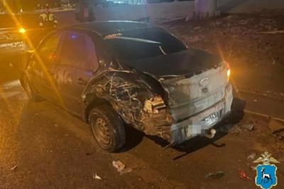 Авария с участием трех автомобилей произошла на Московском шоссе в Самаре - фото