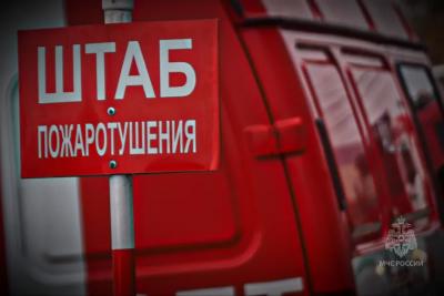 В Самаре сгорела квартира в пятиэтажке, спасли двух человек - последние новости